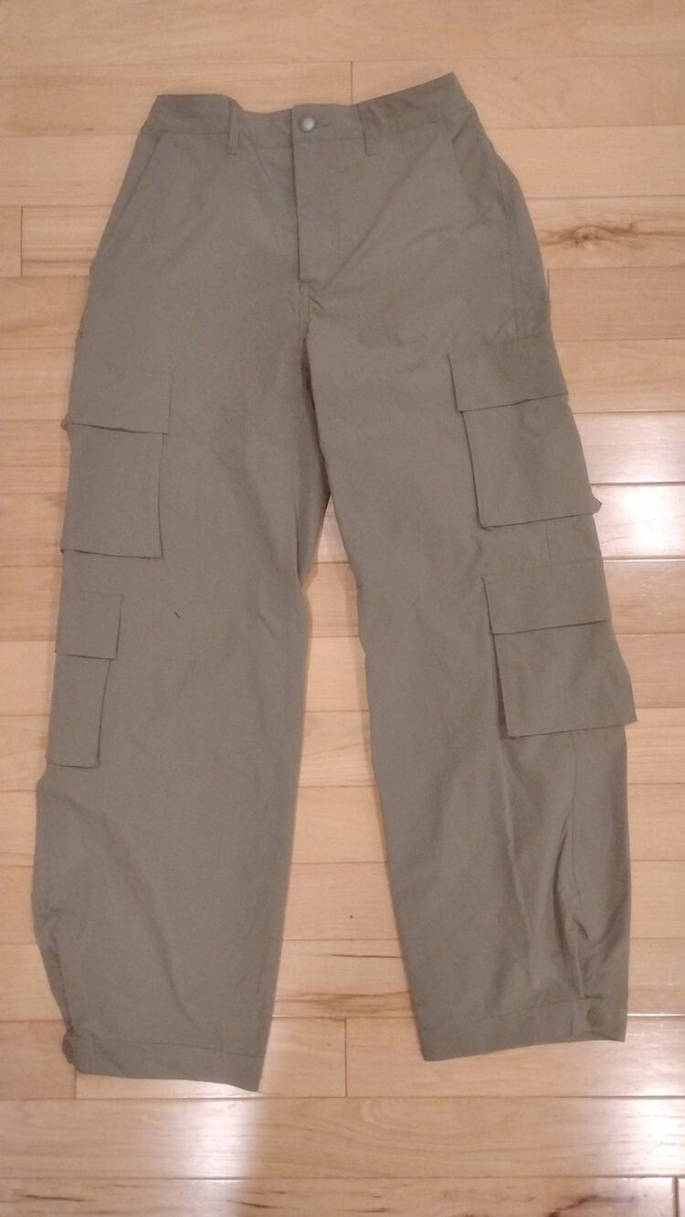 Love Tree Olive Green Cargo Parachute pants size medium